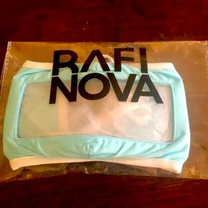 Face covering with ability to see mouth talking